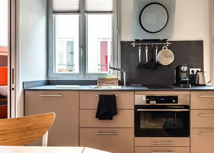 The 199 - Charming Apartment In The Heart Of Paris